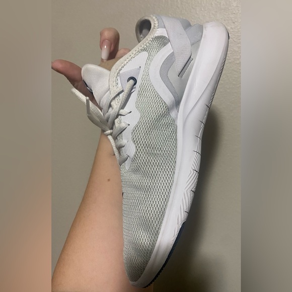 Used Off White Nike Flex Trainer 9 shoes - Women’s size 10.5 - Picture 7 of 10